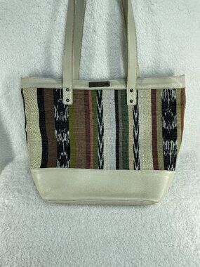 NENA & Co Embroidery Leather Day Shoulder Bag Artisan Guatemalan Zippered Pocket